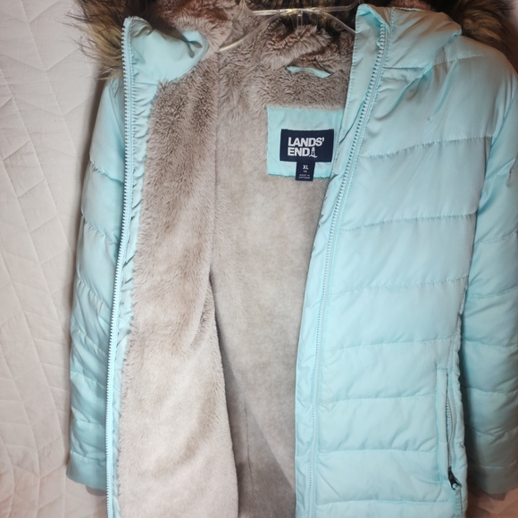 Lands' End Sky Blue Quilted Coat with Faux Fur Trim - Picture 5 of 8